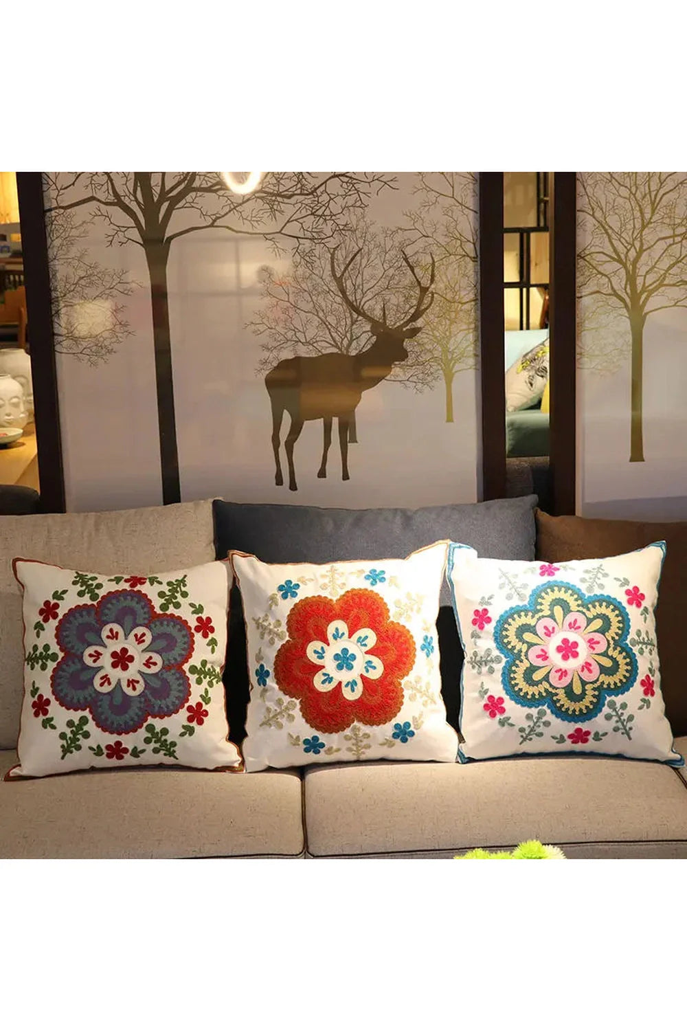 Flower cushion cover | Bowlift