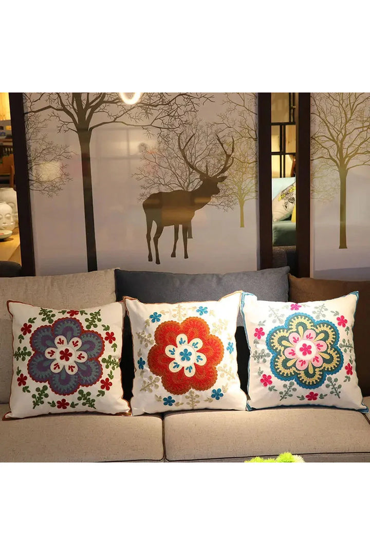 Flower cushion cover | Bowlift