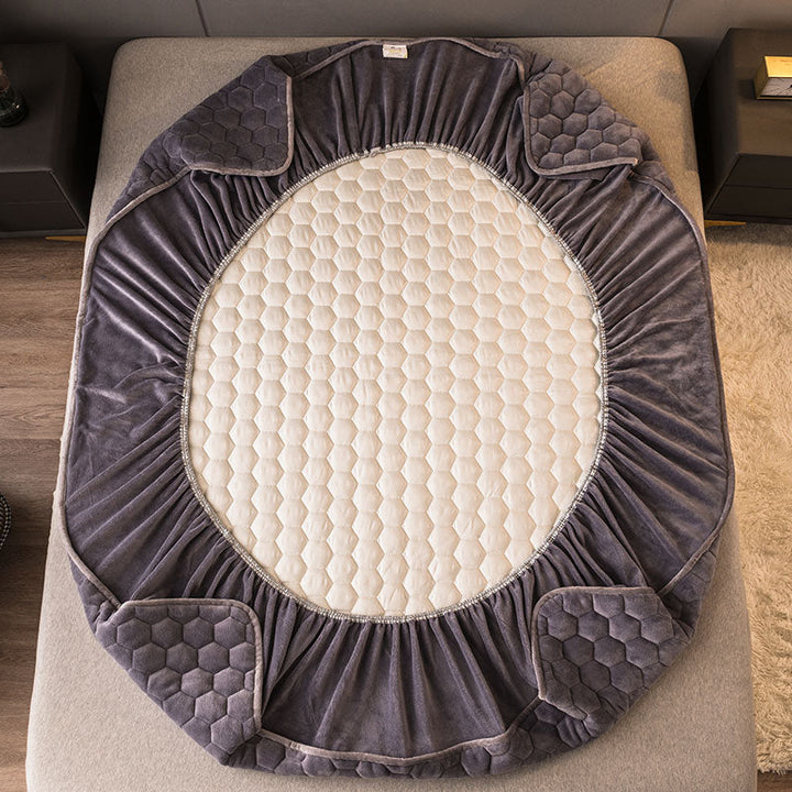 BowLift | Elegant Velvet Thick Mattress Cover