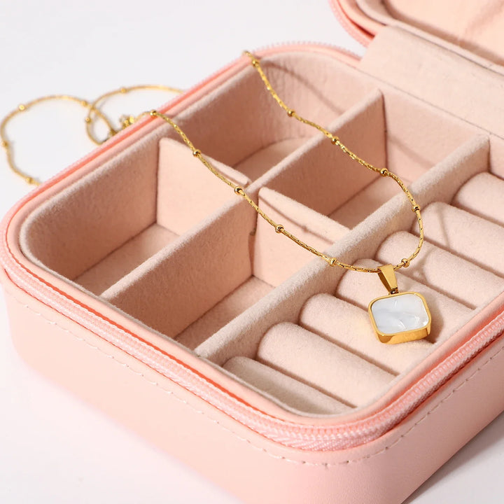 BowLift | Dainty Shell Square Satellite Chain Necklace
