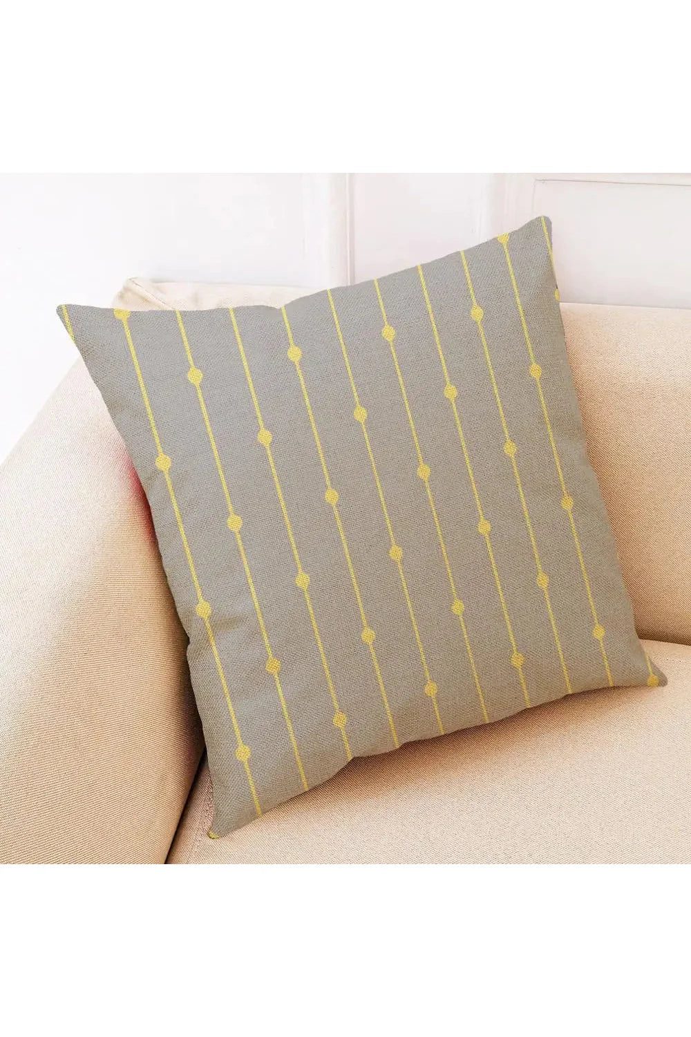 gray geometric pillowcase | Bowlift