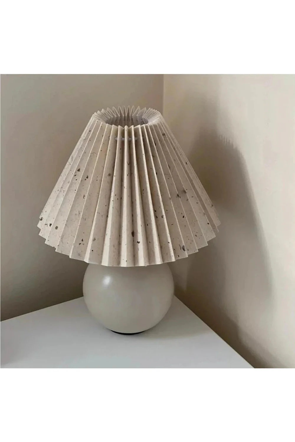Vintage Folding Table Lamp | Bowlift