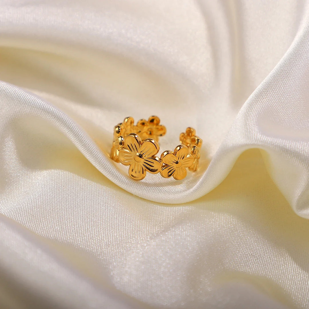 BowLift | Dainty Floral Wrap Ring