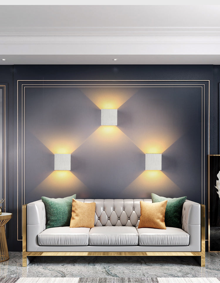 BowLift | Modern Wall Lamp with Subtle and Refined Glow