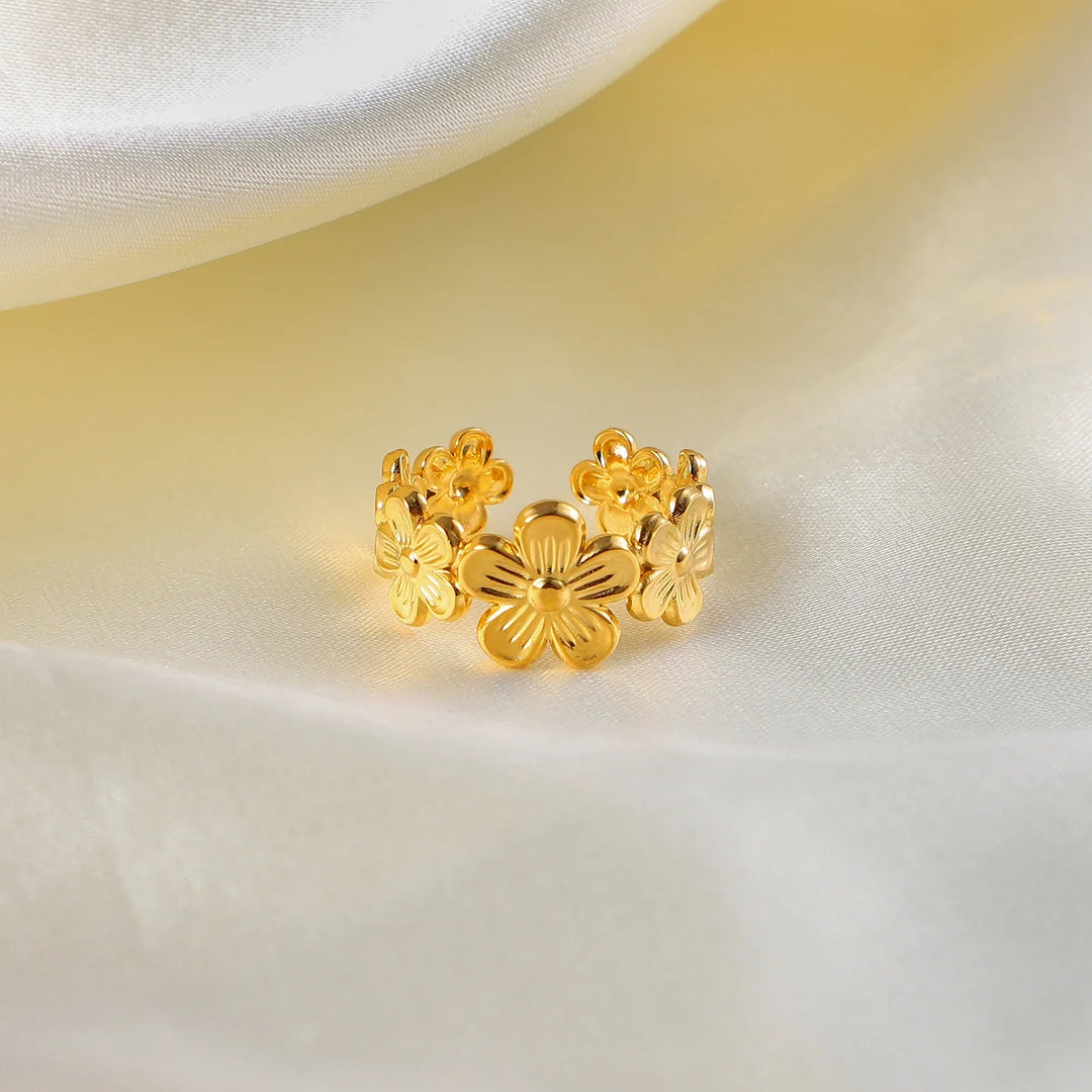 BowLift | Dainty Floral Wrap Ring