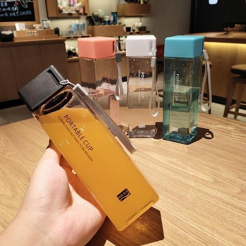 BowLift | Transparent Square Classy Water Bottle Thermos