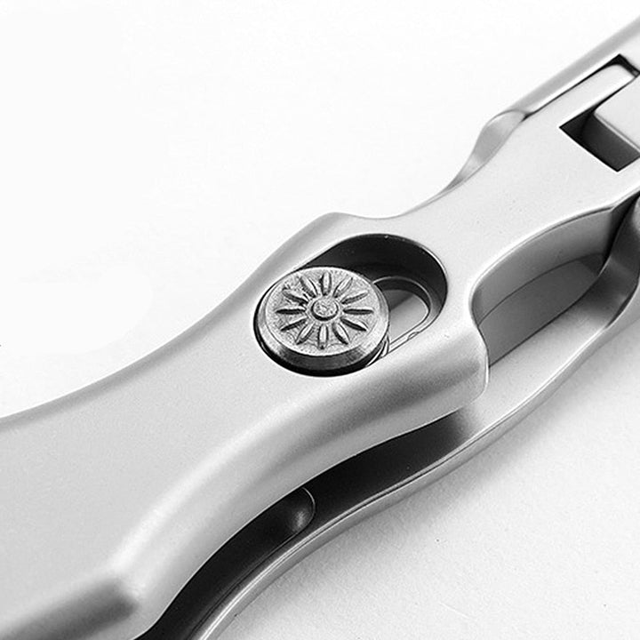 Clean Cut Sharp Nail Clipper | Bowlift