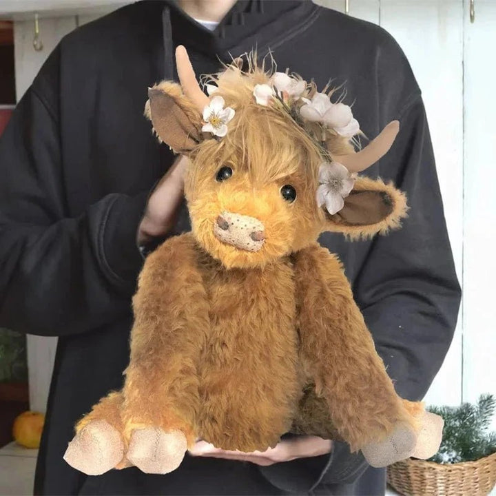 BowLift | Highland cow with flower crown decoration