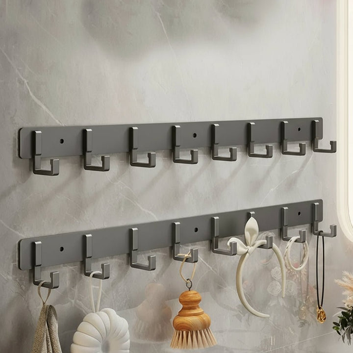 BowLift | Stable wall coat rack with black hooks for stylish organization