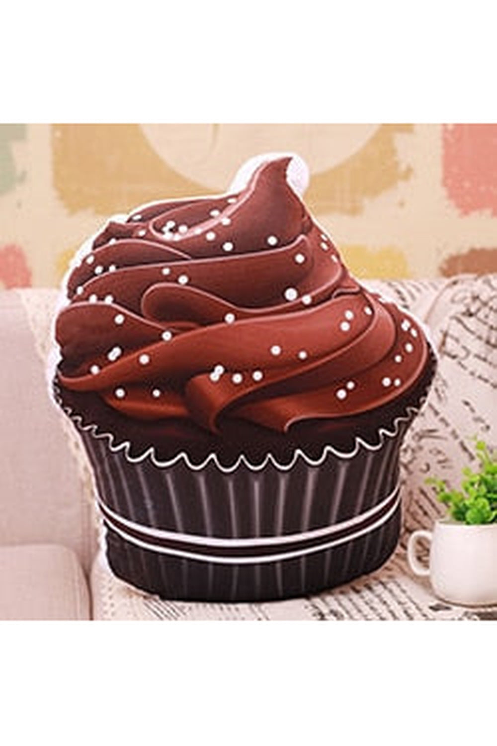 cake-shaped pillow | Bowlift
