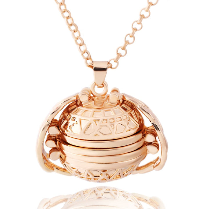 BowLift | Antique Angel Wings Photo Necklace