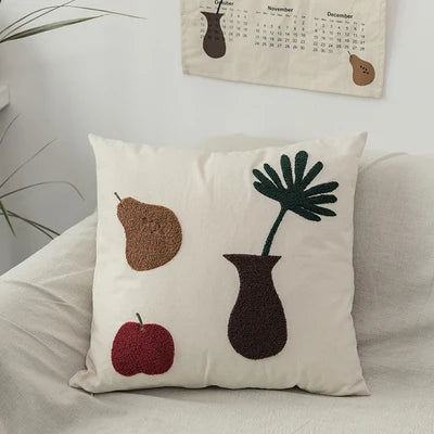 Black Cat & Garden Tufted Pillow Case | Bowlift