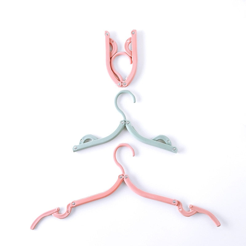 BowLift | Foldable hanger