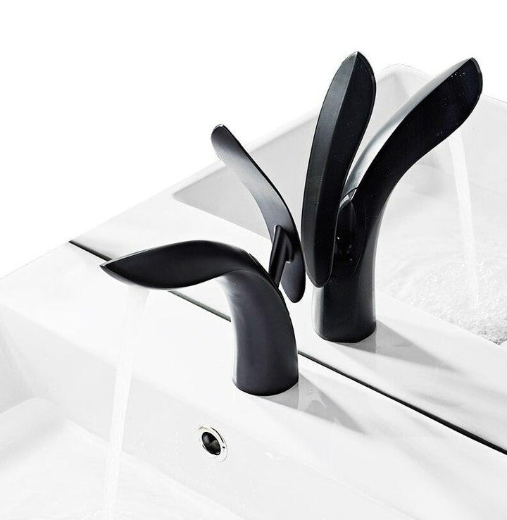 BowLift | Modern Luxury Bathroom Faucet for a Stylish Bathroom