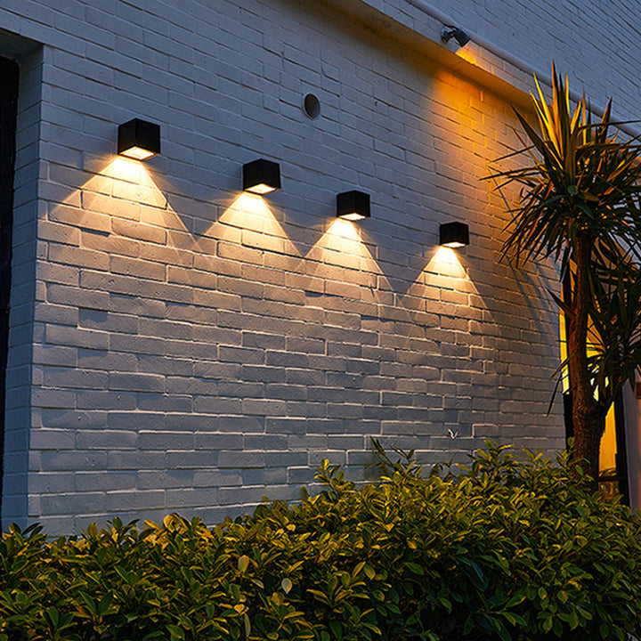 BowLift | GlowBeam – Elegant Outdoor Wall Lamp for Mood Lighting