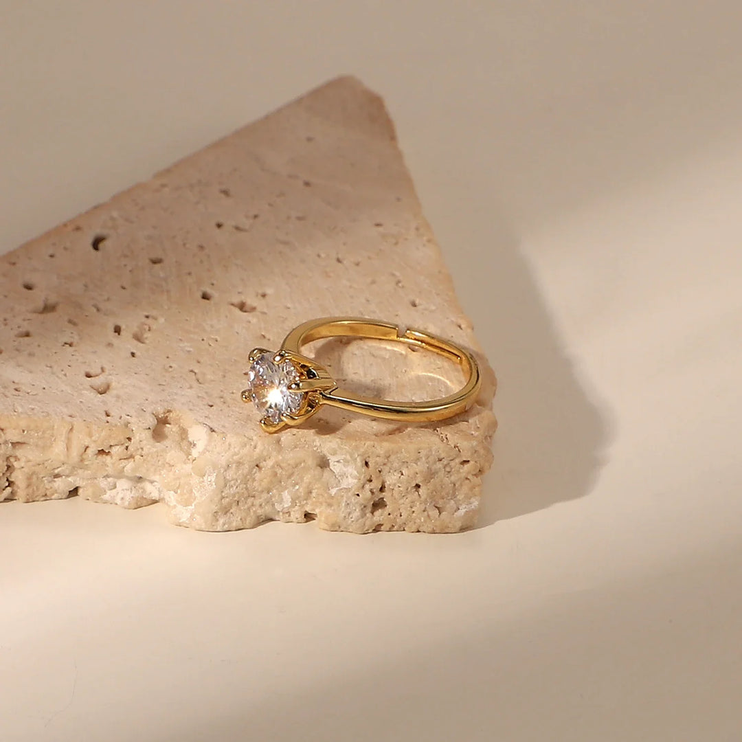 BowLift | Adjustable Classic 6 Prong Dainty Diamond Ring