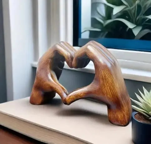 BowLift | Handcrafted heart sculpture with modern wood grain