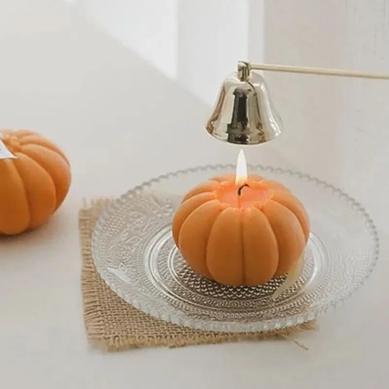 BowLift | Handmade Scented Candle in Pumpkin Shape for Cozy Atmosphere