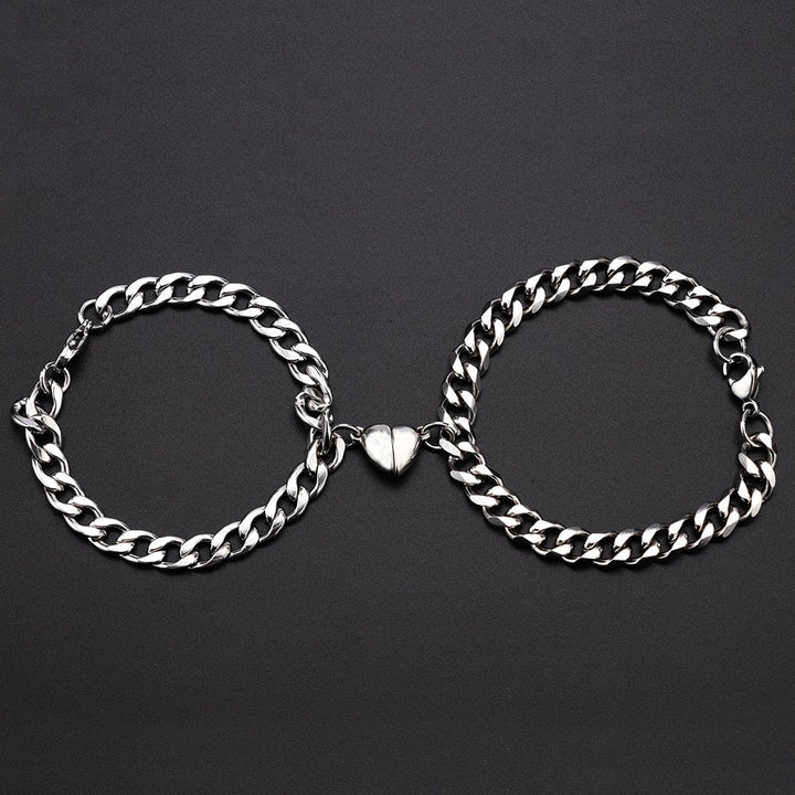 BowLift | Heart-Shaped Magnet Couples Bracelet