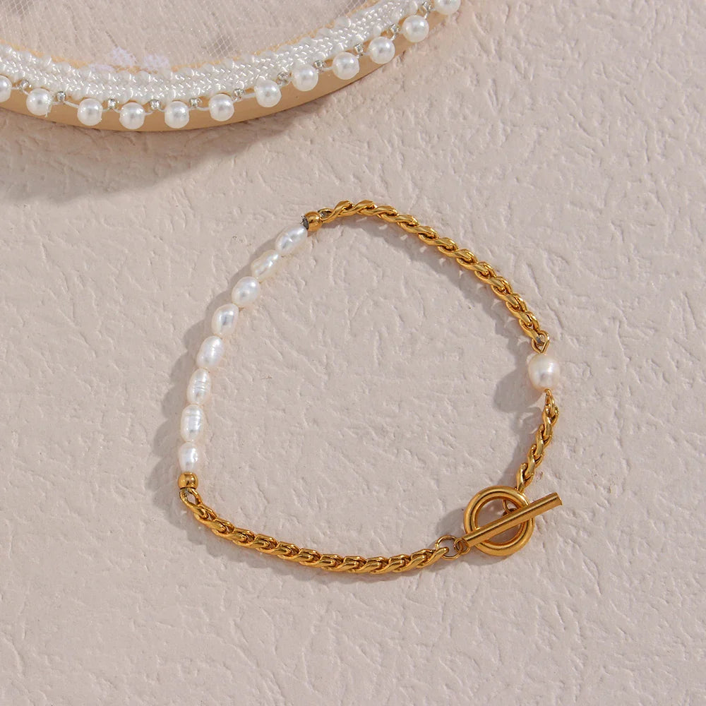 BowLift | Classic Twist Pearl Circle Lock Bracelet