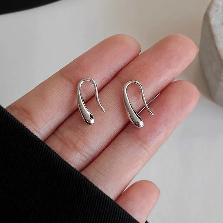 BowLift | S925 Dainty Droplet Hook Earrings
