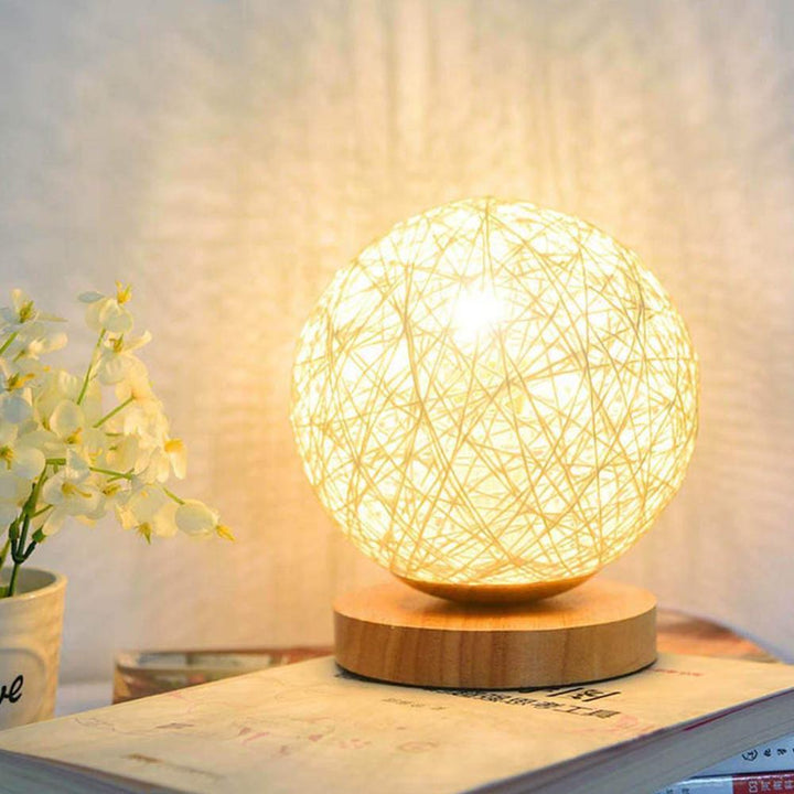 BowLift | Industrial Luxury Table Lamp – For a Stylish Interior Upgrade
