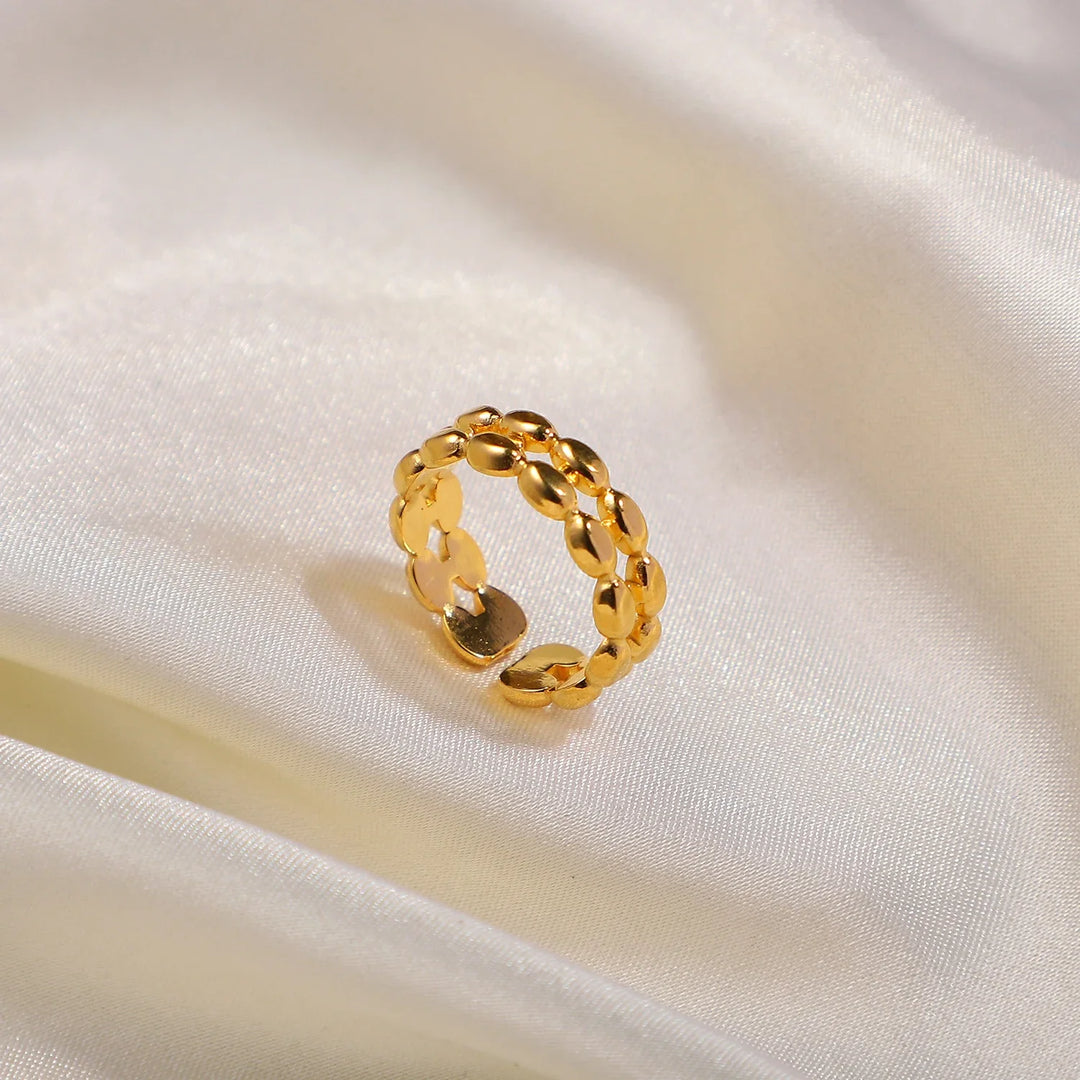 BowLift | 18k Oval Bead Ring