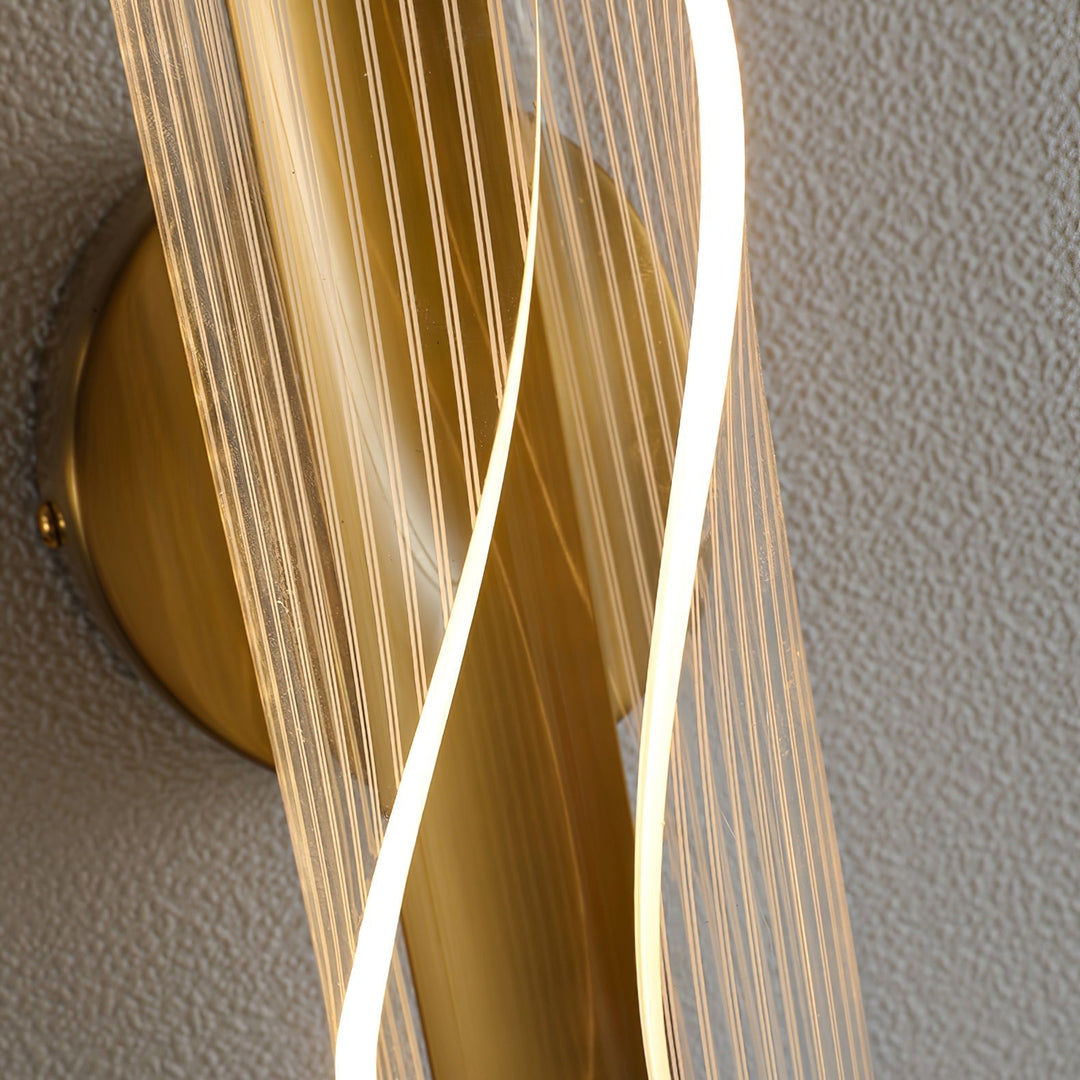 BowLift | CrystalAura – Sparkling Crystal Wall Light for Glamorous Touch