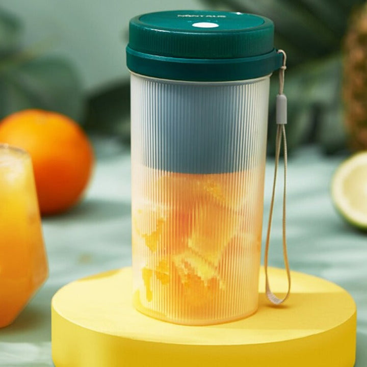 BowLift | Portable Shake it Up Portable Electric Blender