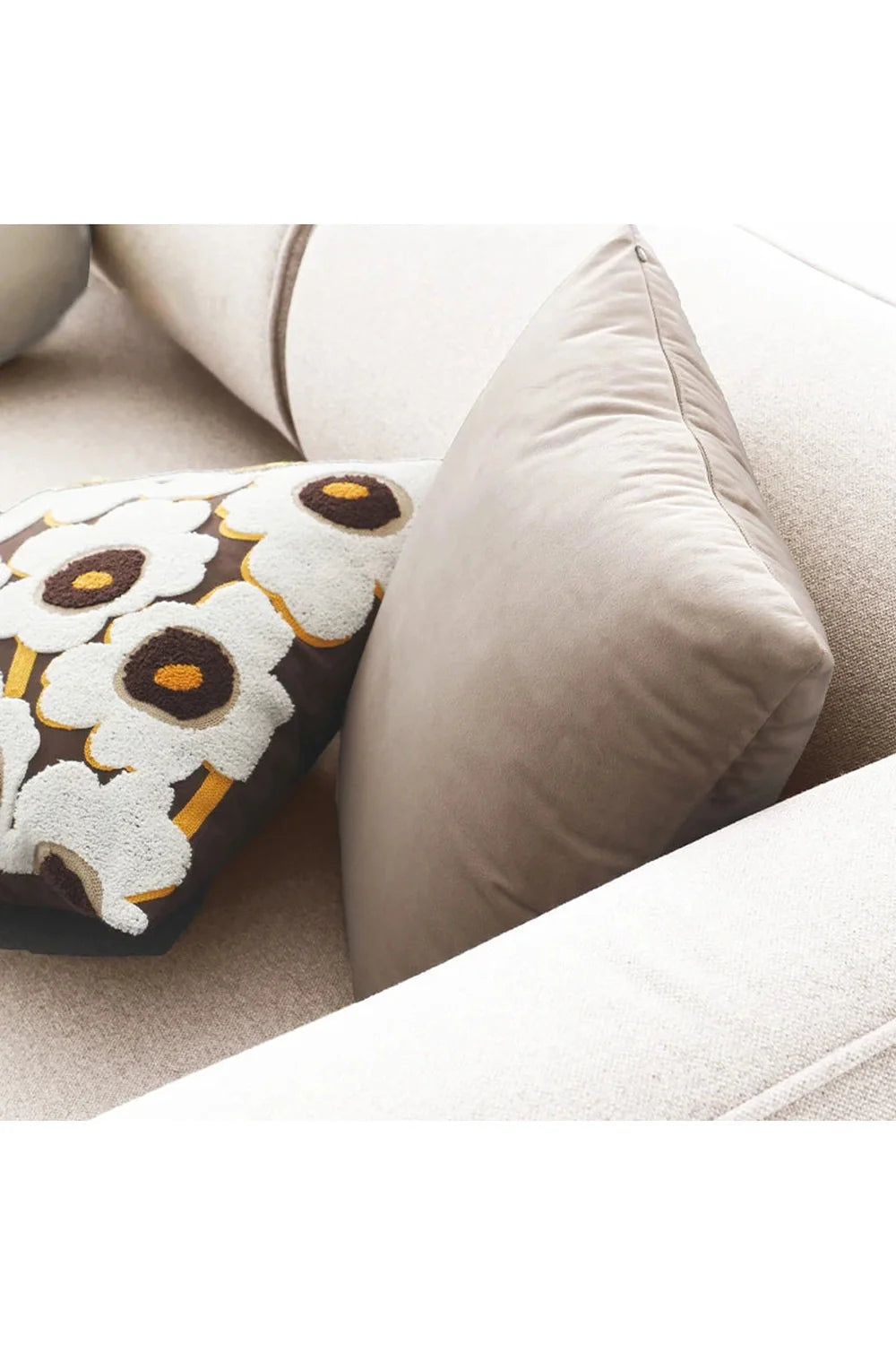 Decor White Velvet Pillowcase | Bowlift