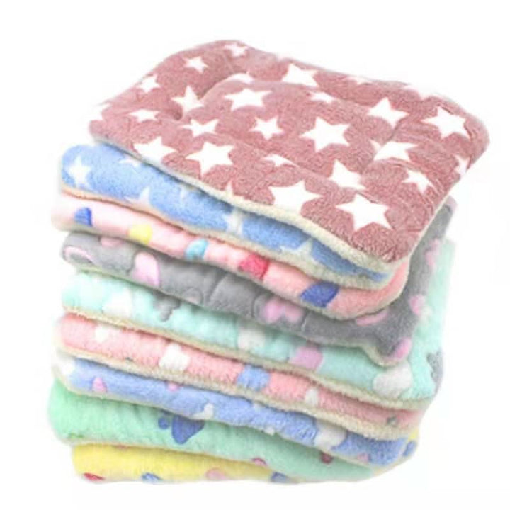 BowLift | PETCLOUD – Cozy fleece pillow for pets with relaxing well-being effect