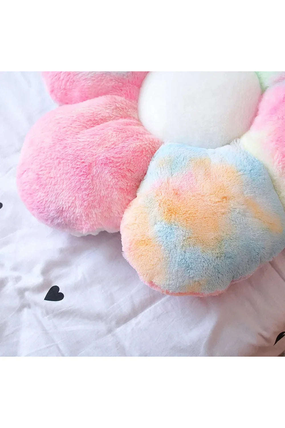 Daisy-shaped cushion | Bowlift