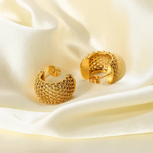 BowLift | 18k Mesh C Hoop Earrings