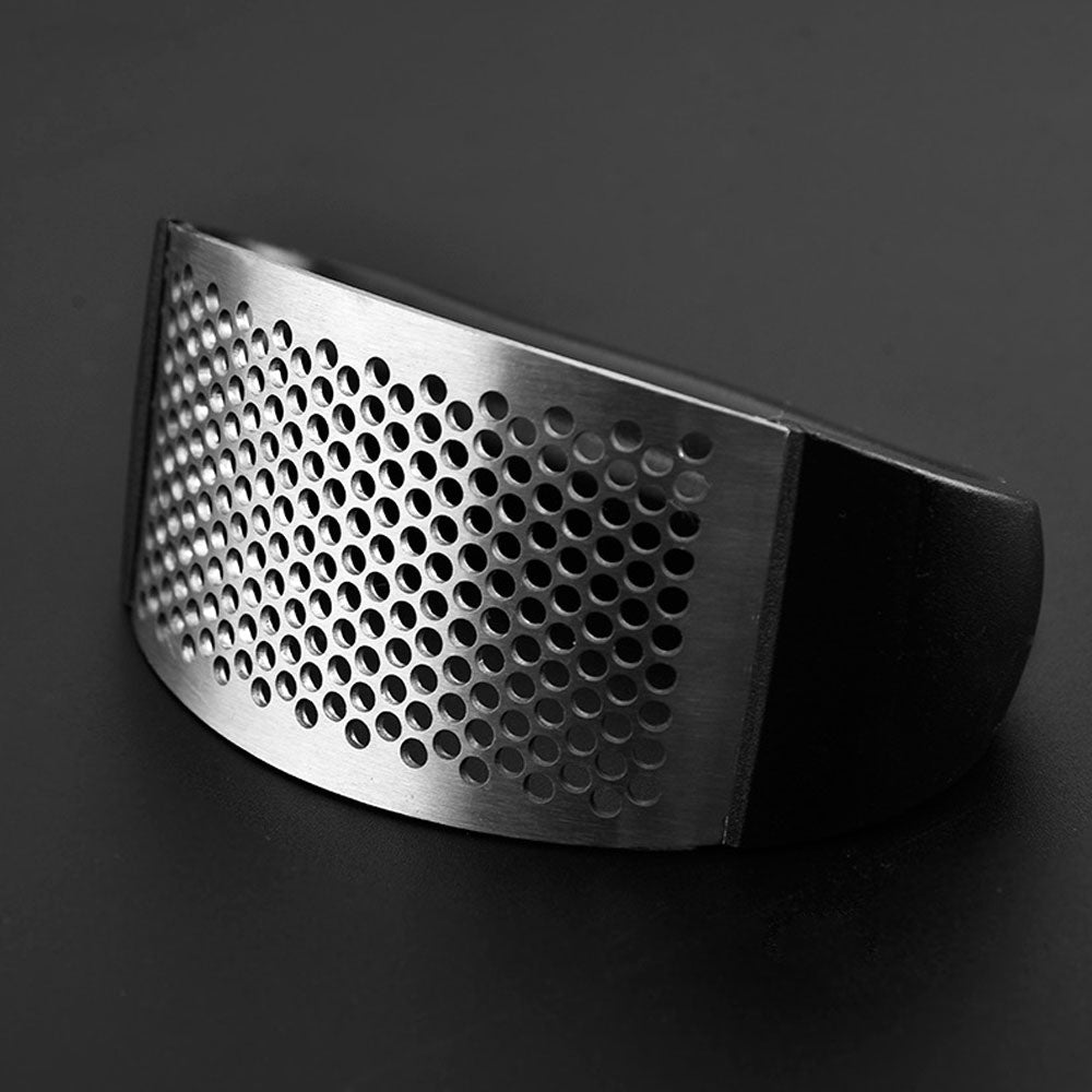 BowLift | Curved Stainless Steel Garlic Press | Your favorite kitchen gadget