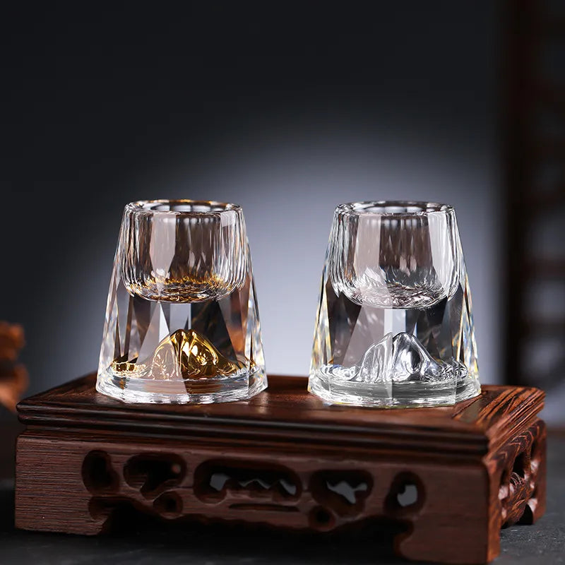 Luxury Crystal Glasses with Gold Flakes – Handmade – Set of 2 – For Whisky & Premium Beverages | Bowlift