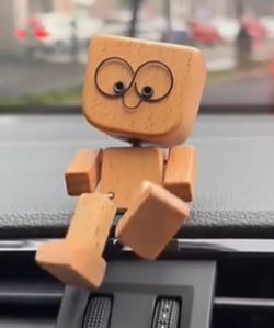 BowLift | Wooden Decoration Figure with Movable Rocking Function and Interchangeable Faces