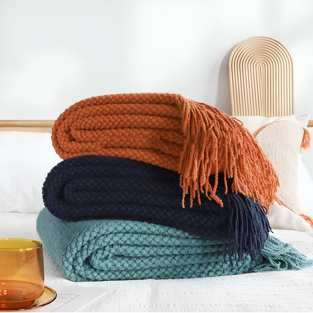 BowLift | KNITCOVE – Stylish knit fleece blanket
