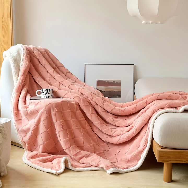 BowLift | WINTERLOFT – Reversible Fleece Blanket