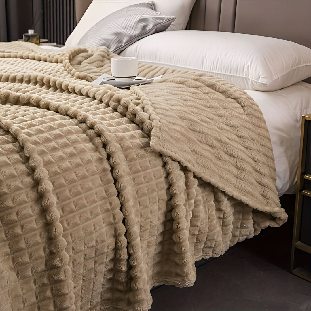 BowLift | CORALWAVE – Ultra-soft Textured Fleece Blanket