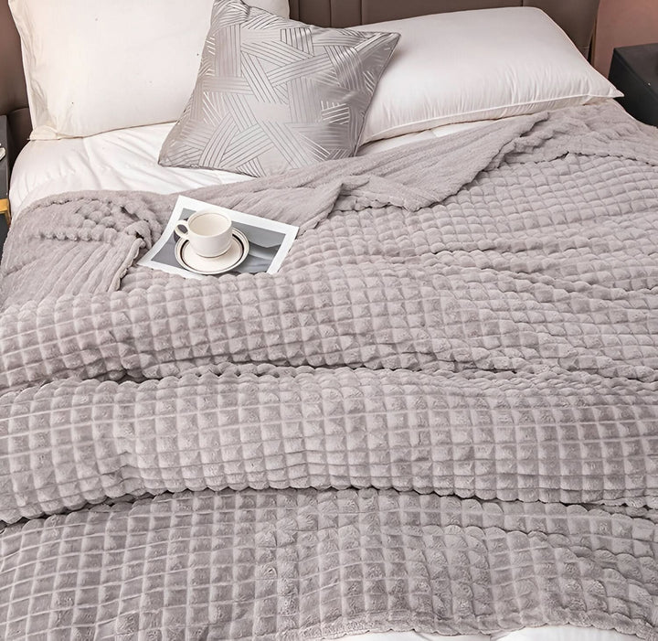 BowLift | CORALWAVE – Ultra-soft Textured Fleece Blanket