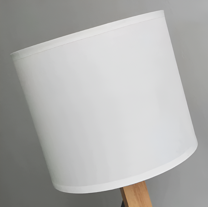 Flexible Robot Desk Lamp Made of Solid Wood – LumoBot | Bowlift