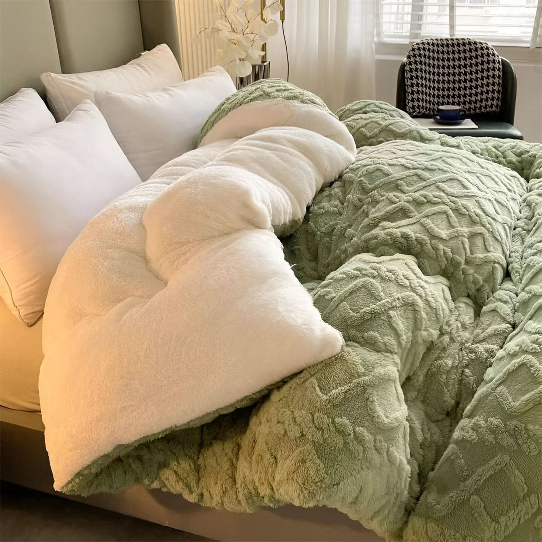 BowLift | SOFTIQUE - VelvetPlush Reversible Duvet Cover