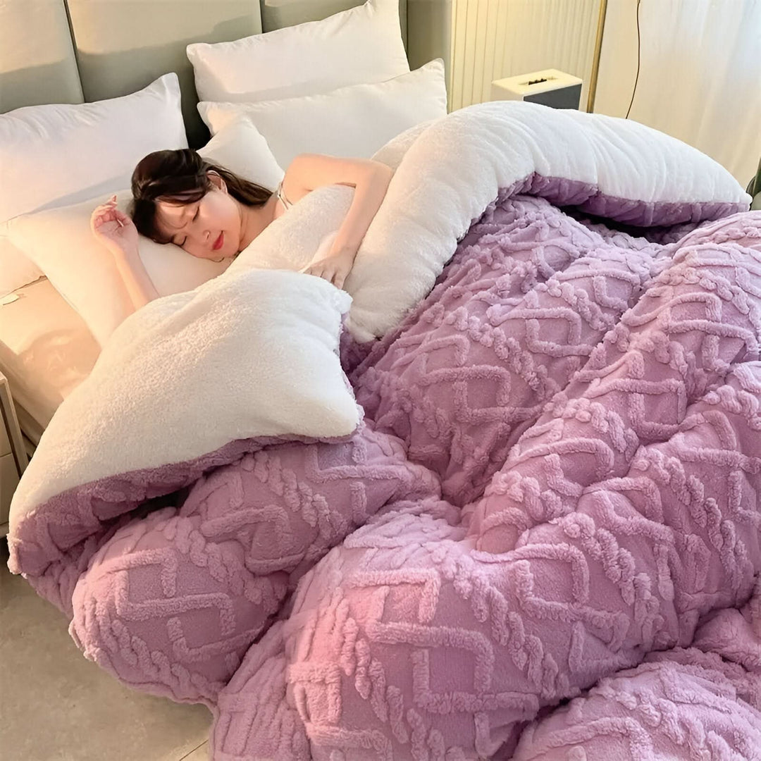 BowLift | SOFTIQUE - VelvetPlush Reversible Duvet Cover