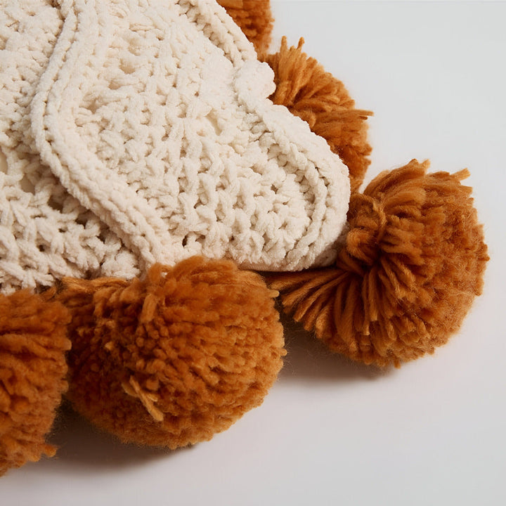 BowLift | Knitted Cushion Cover with Tassels in Boho Style