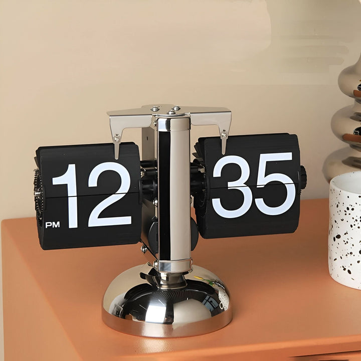 BowLift | Minimalist Flip Clock Automatic Retro Desk Clock
