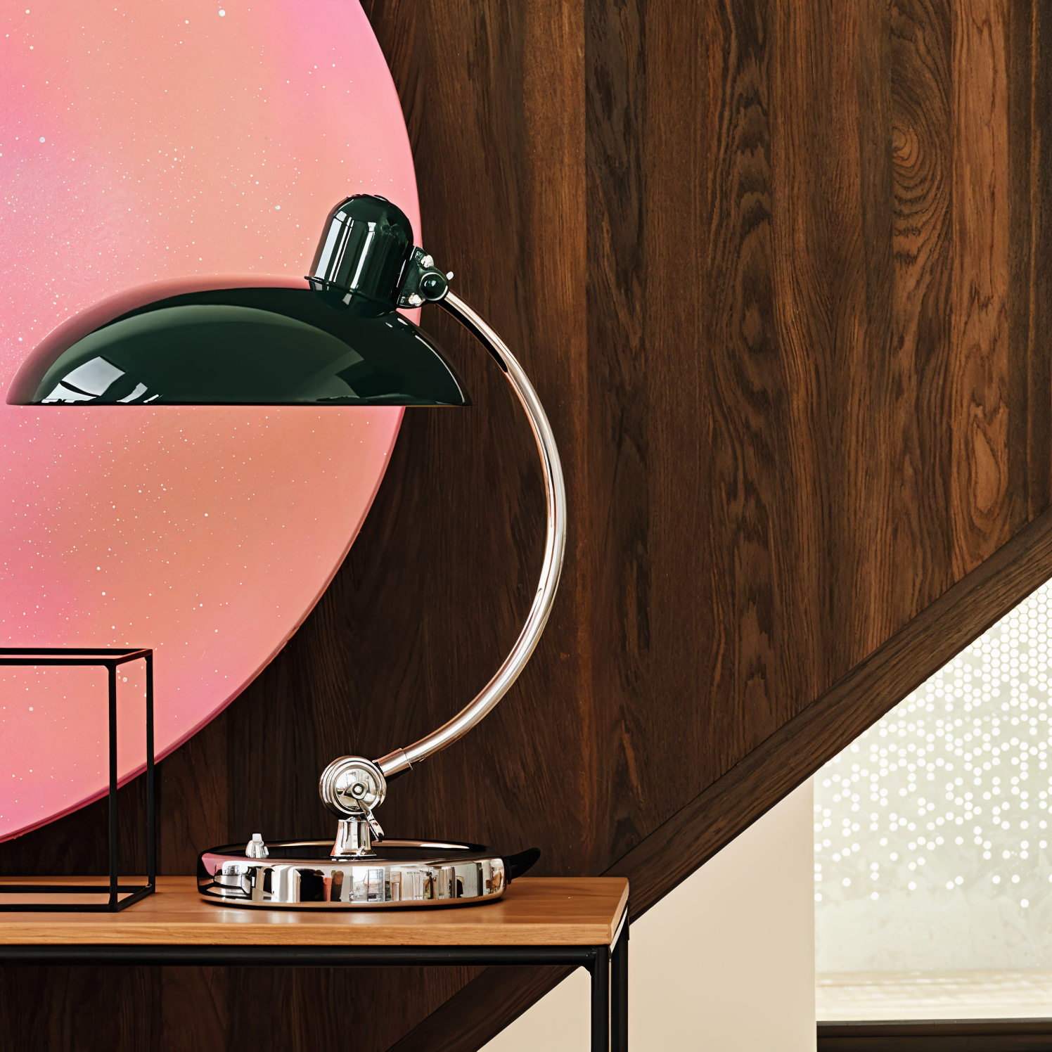 BowLift | NostaChic | Adjustable Vintage Iron Dome Table Lamp for Desk & Reading Corners