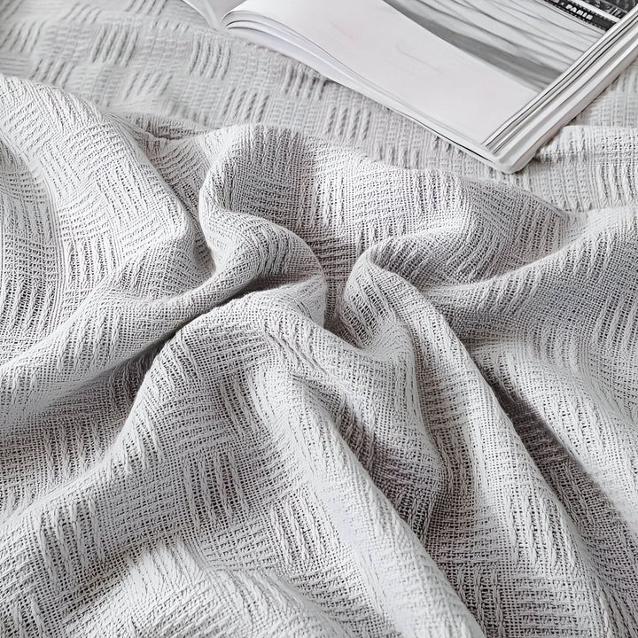 BowLift | LUMINOFT – Breathable knitted cotton blanket
