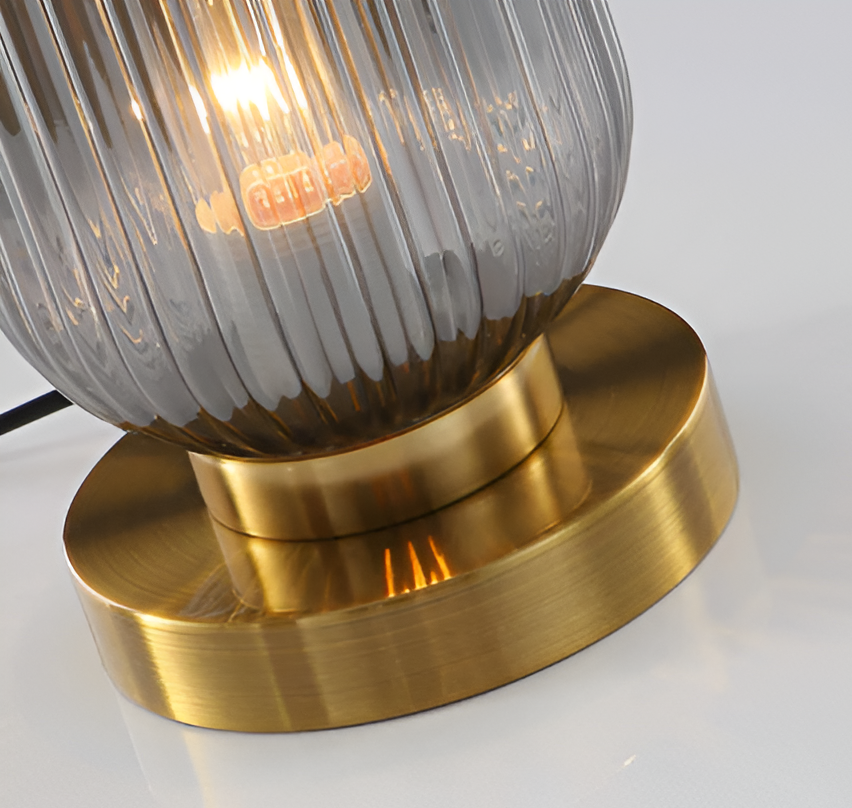 BowLift | Nordic Table Lamp with Ribbed Glass