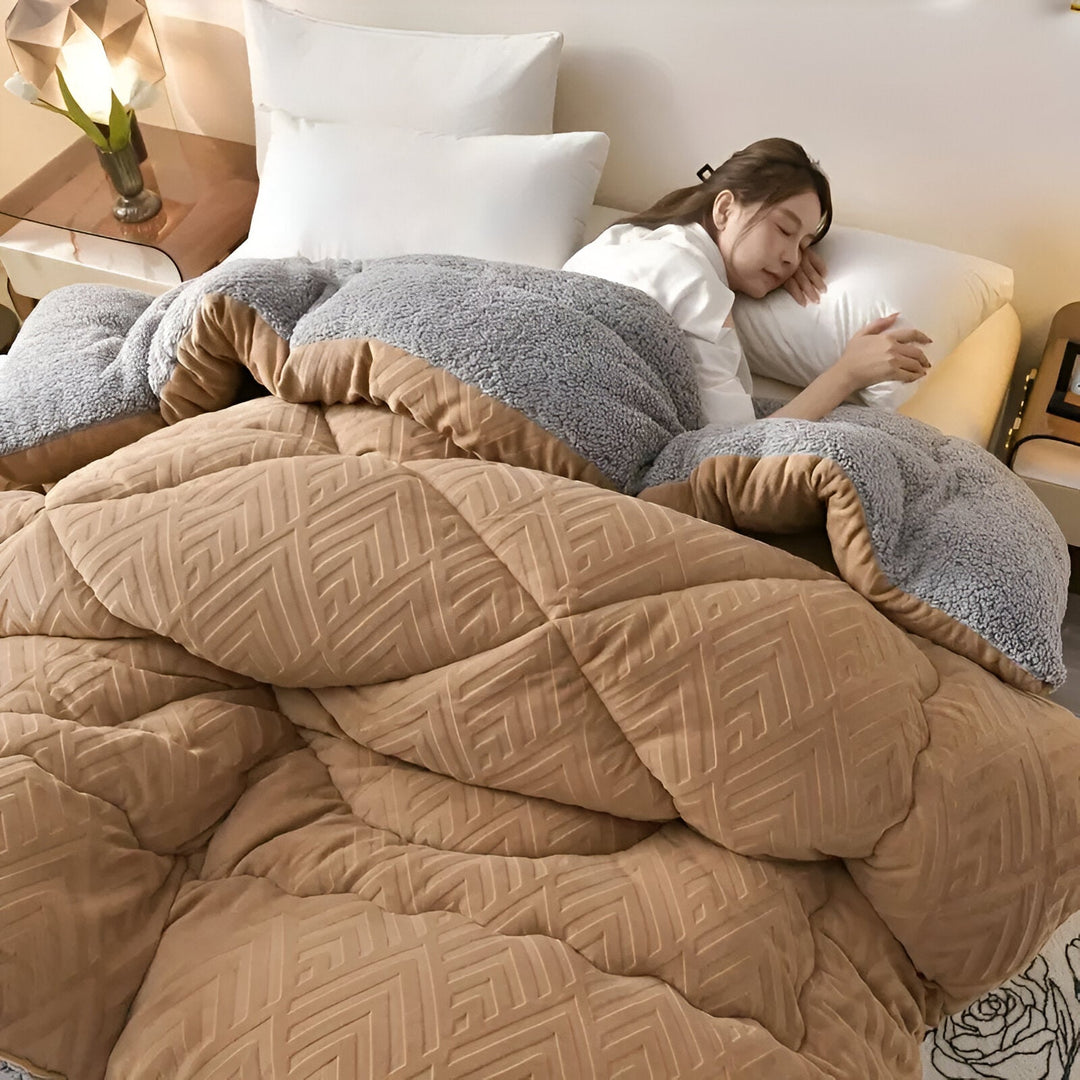 BowLift | Luxury Four Seasons Duvet Cover with Plush Feel