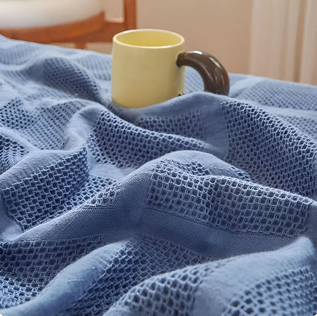 BowLift | WEEVCLOUD – Cotton Waffle Blanket